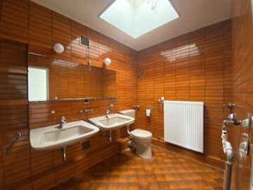 #IMMOTIONAL HELLE PENTHOUSE-WOHNUNG IN GEESTEMÜNDE - Badezimmer