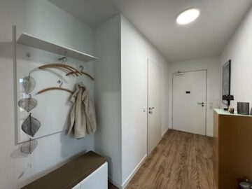 #IMMOTIONAL - Vermietete Eigentumswohnung im Betreuten Wohnen – attraktive Kapitalanlage in Dorum - Flur