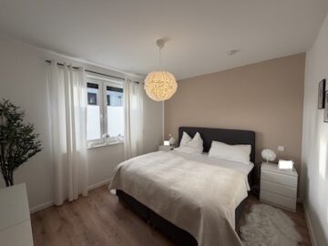 #IMMOTIONAL - HELLE 3-ZIMMER-WOHNUNG MIT TERRASSE UND GARTEN IN LANGEN - Schlafzimmer