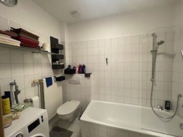 #IMMOTIONAL - 3 - ZIMMERWOHNUNG MIT BALKON IM HERZEN VON HEMMOOR - Bad