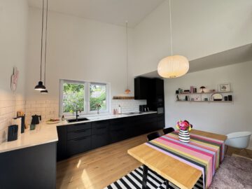 #IMMOTIONAL - MODERNES WOHNEN MIT PRIVATSPHÄRE UND BESONDERER ARCHITEKTUR - Küche