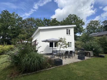 #IMMOTIONAL - MODERNES WOHNEN MIT PRIVATSPHÄRE UND BESONDERER ARCHITEKTUR - Sonnenterasse