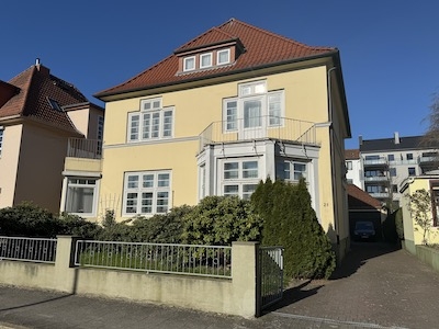 #IMMOTIONAL CHARMANTE DACHGESCHOSS-WOHNUNG IM HERZEN VON BREMERHAVEN