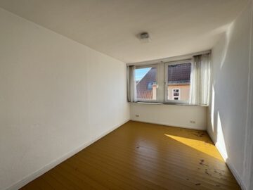 #IMMOTIONAL CHARMANTE DACHGESCHOSS-WOHNUNG IM HERZEN VON BREMERHAVEN - Kinderzimmer